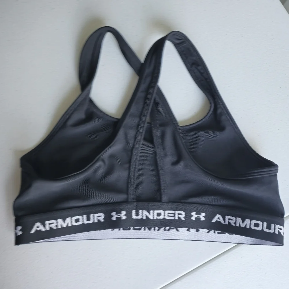 Under Armour  girls Pride Sports top Size YXL
